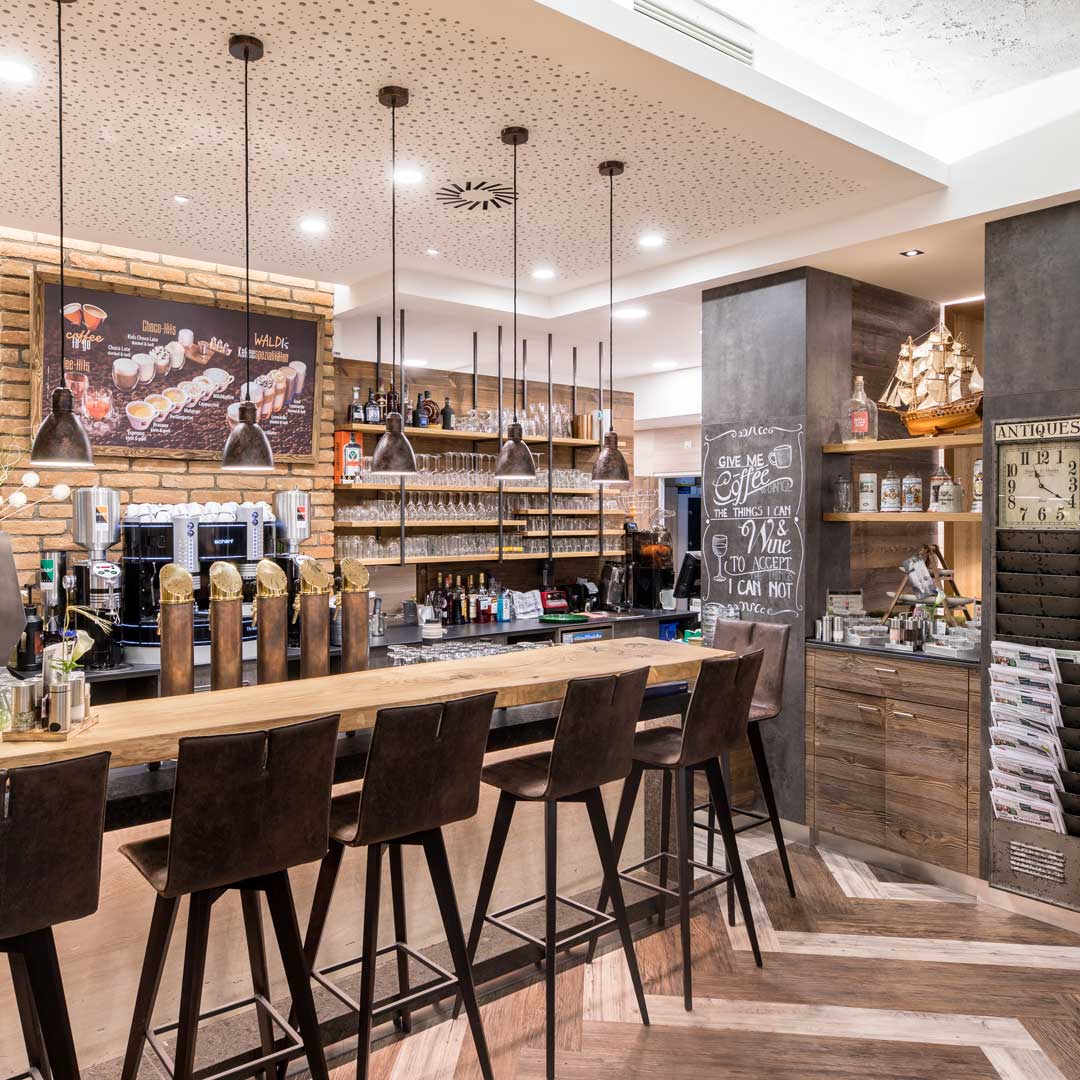 Waldis-Kult-Cafe-89-001